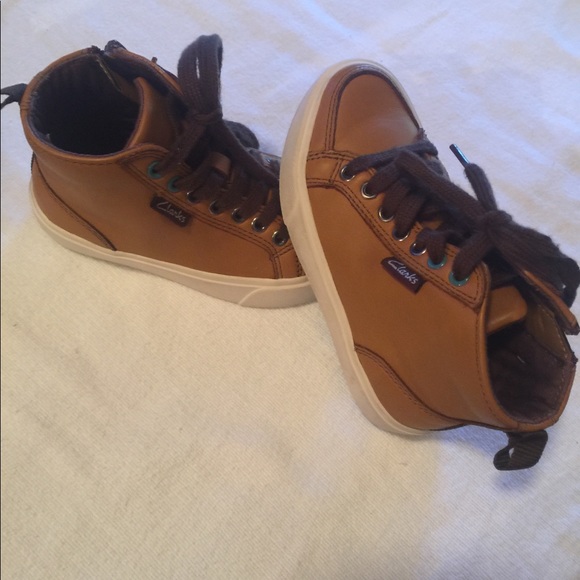 Clarks Other - Clark’s boots size 7 1/2